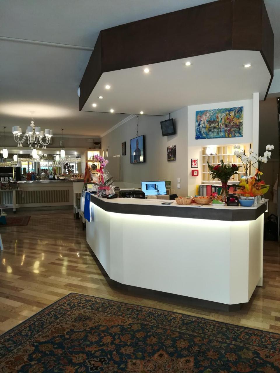 Hotel Villa Roma Caorle Exterior photo